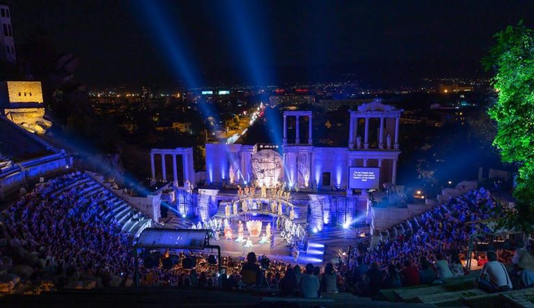 received_592377871254986